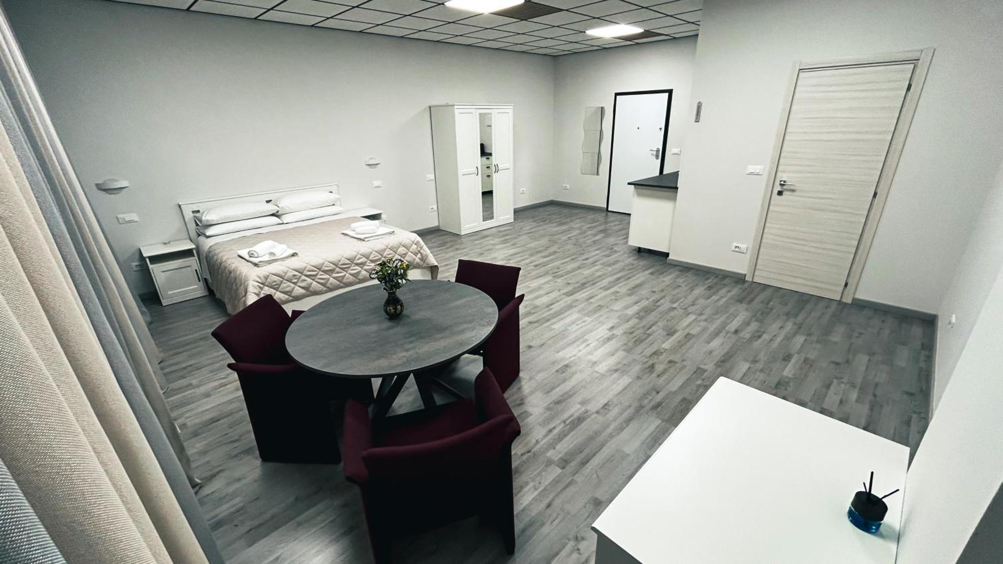 Loft Office 23 Hotel คาสเตล มักจิโอเร ภายนอก รูปภาพ